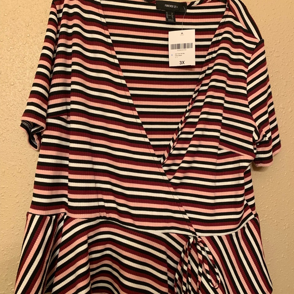 3X multicolored shirt